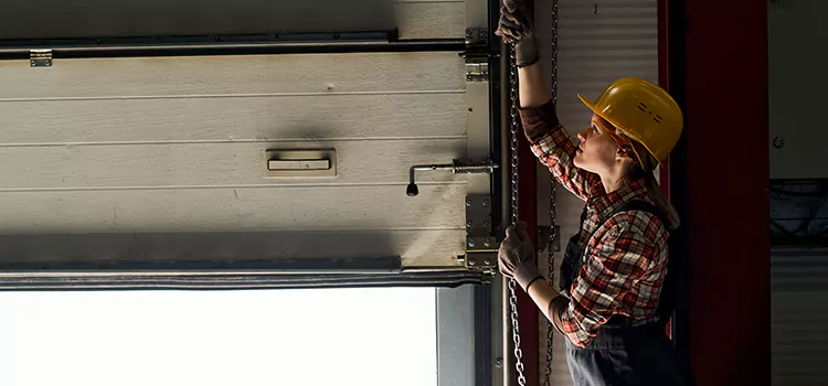 Addressing Common Garage Door Stoppage Issues in Minot, ND